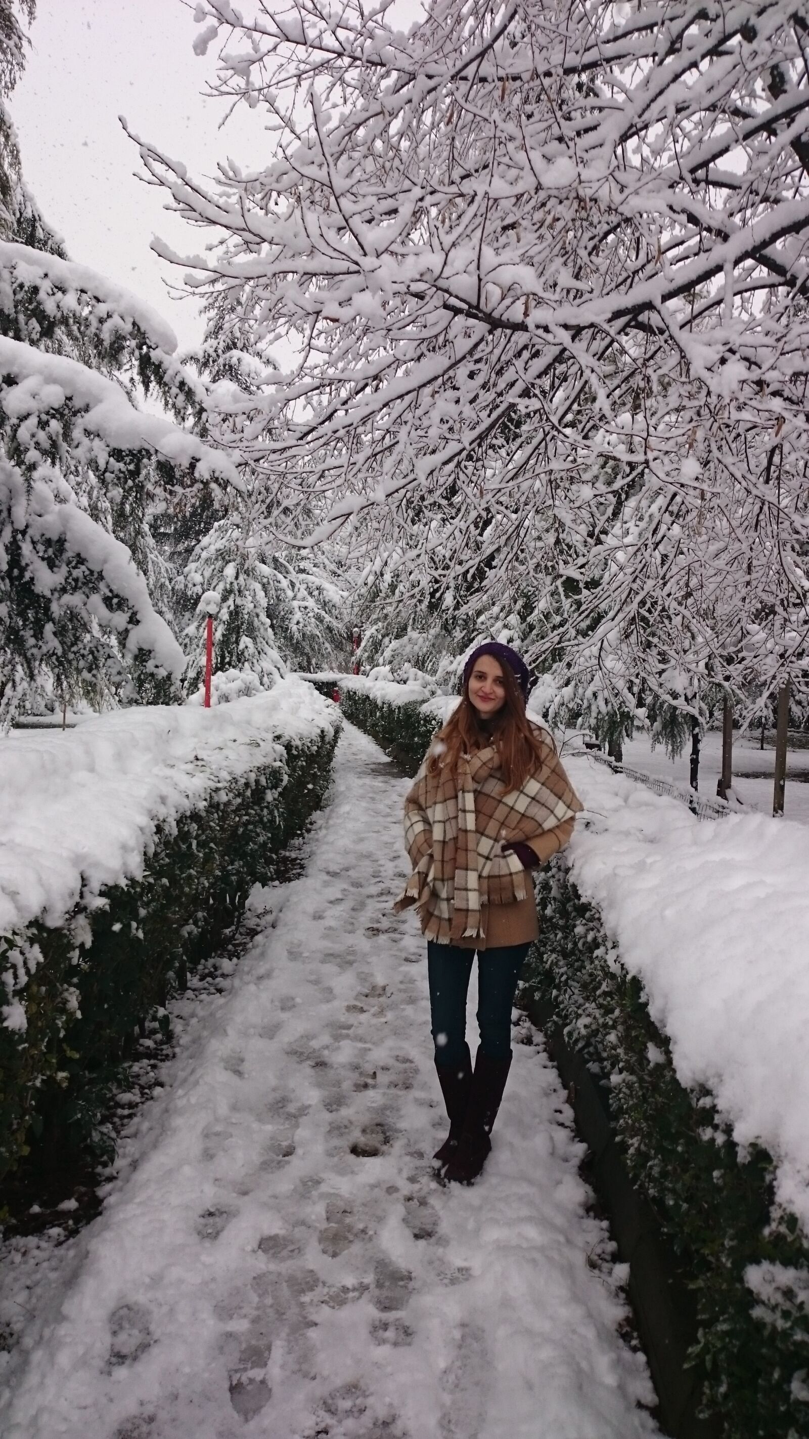 Sony Xperia Z1 sample photo. Winter, snowy, posing girl photography