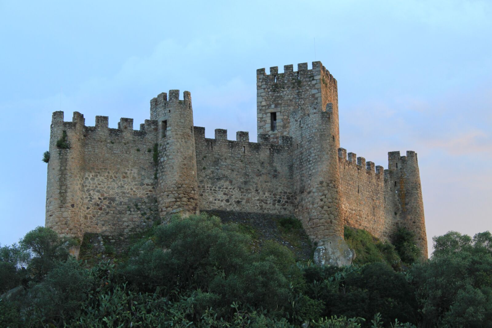 Canon EOS 500D (EOS Rebel T1i / EOS Kiss X3) sample photo. Castle, portugal, medieval photography