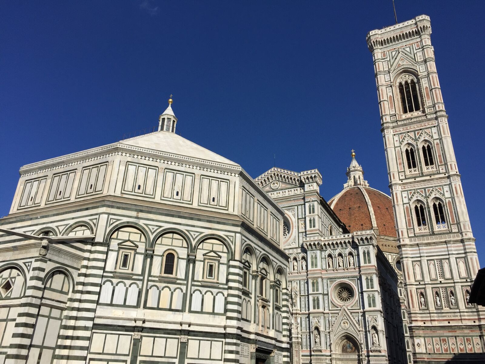 iPhone 6 Plus back camera 4.15mm f/2.2 sample photo. Duomo, baptistery, campanile photography
