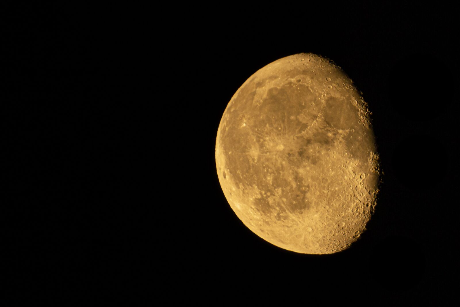 Canon EF 100-400mm F4.5-5.6L IS II USM sample photo. Moon, waning, lunar photography