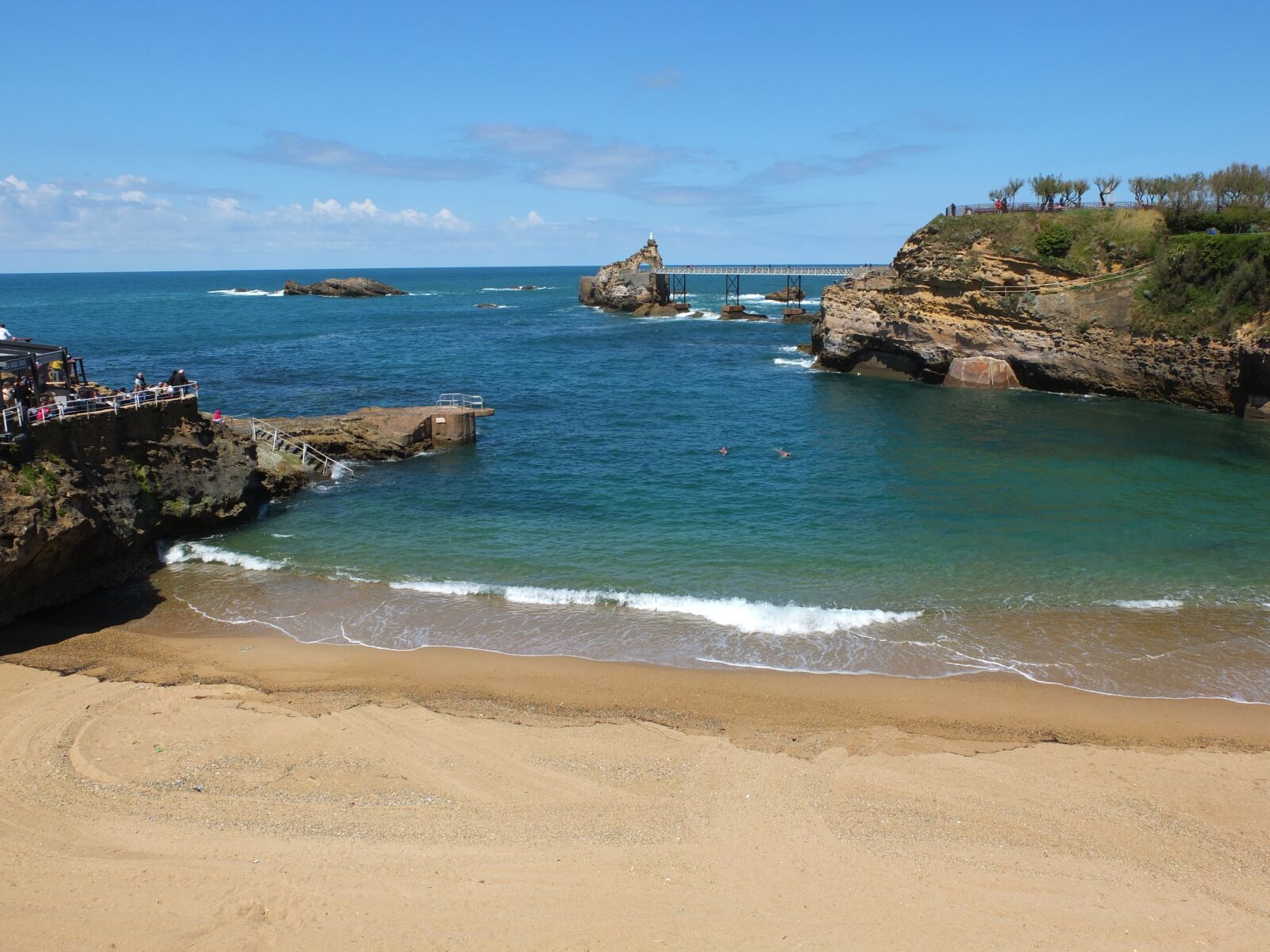 Fujifilm X10 sample photo. Biarritz, sea, seaside photography