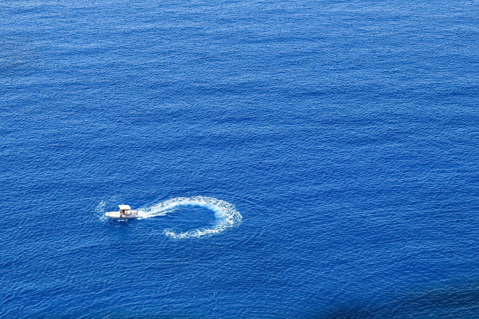 Nikon D3300 sample photo. Boat, sea, blue photography