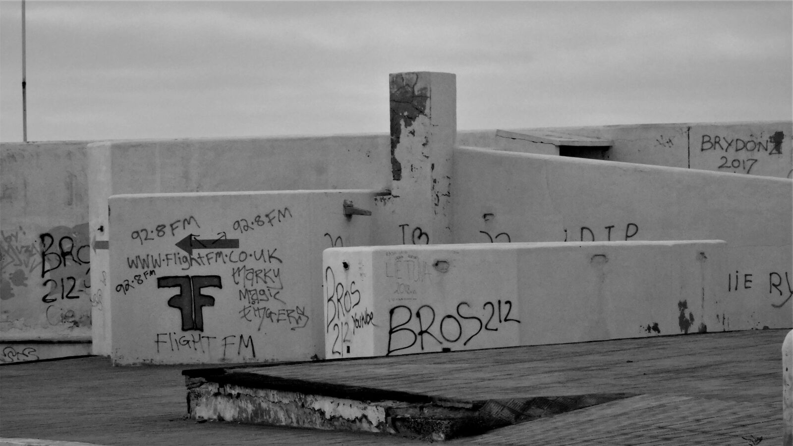 Nikon Coolpix B500 sample photo. Grafiti, derelict, waterpark photography