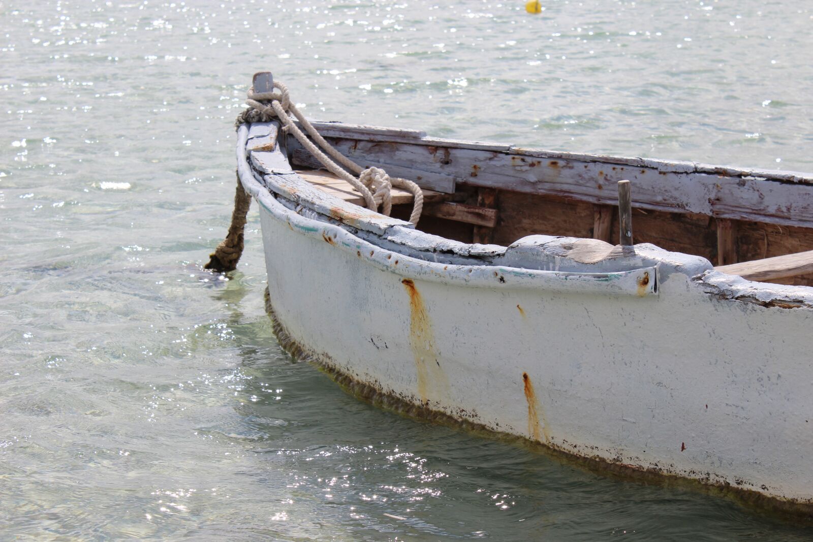 Canon EOS 600D (Rebel EOS T3i / EOS Kiss X5) sample photo. Sea, boat, wood photography