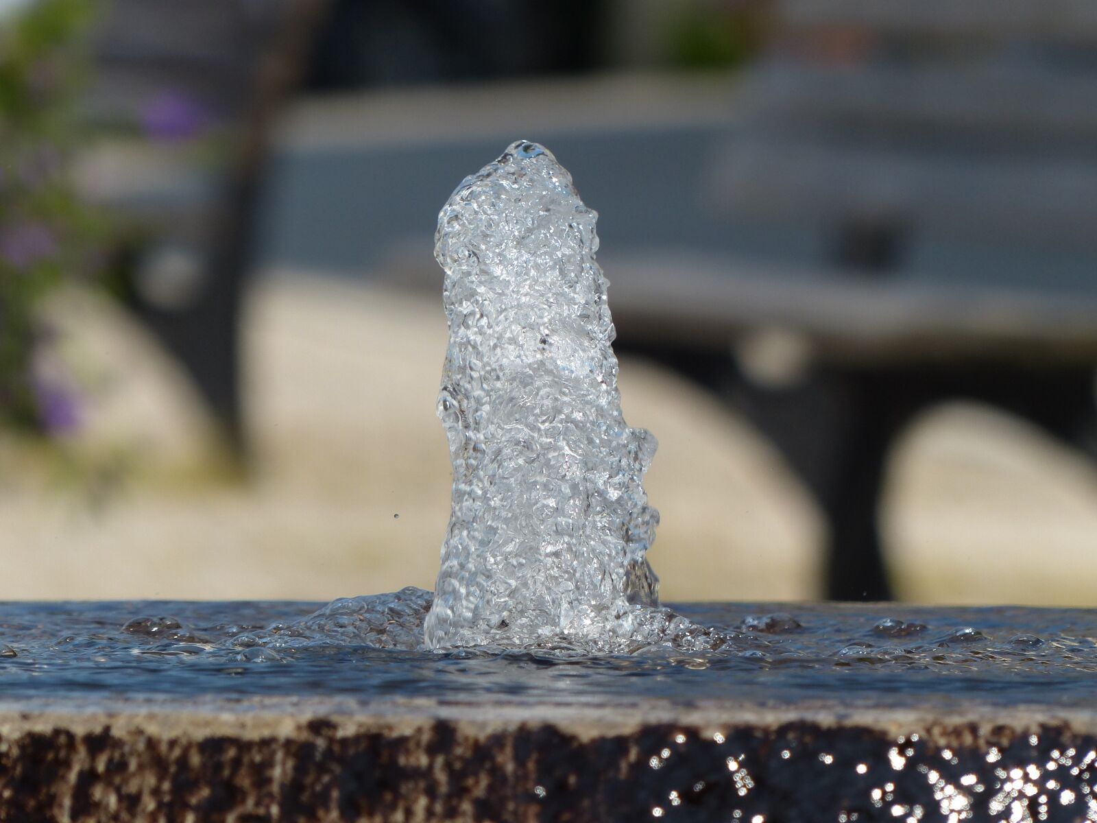 Panasonic Lumix DMC-FZ200 sample photo. Water, mineral water, transparent photography