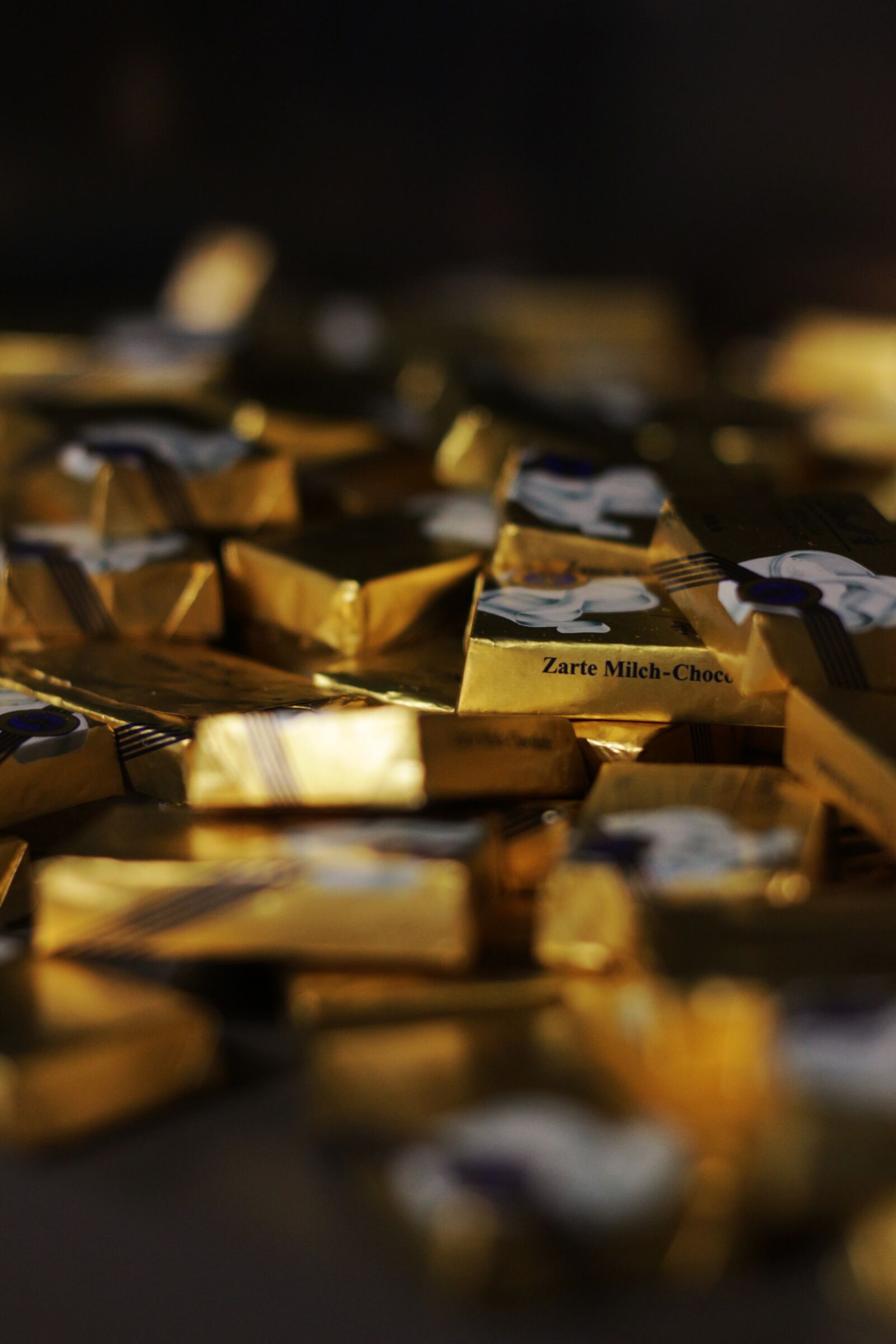 Canon EOS 700D (EOS Rebel T5i / EOS Kiss X7i) sample photo. Chocolate, chocolates, background photography