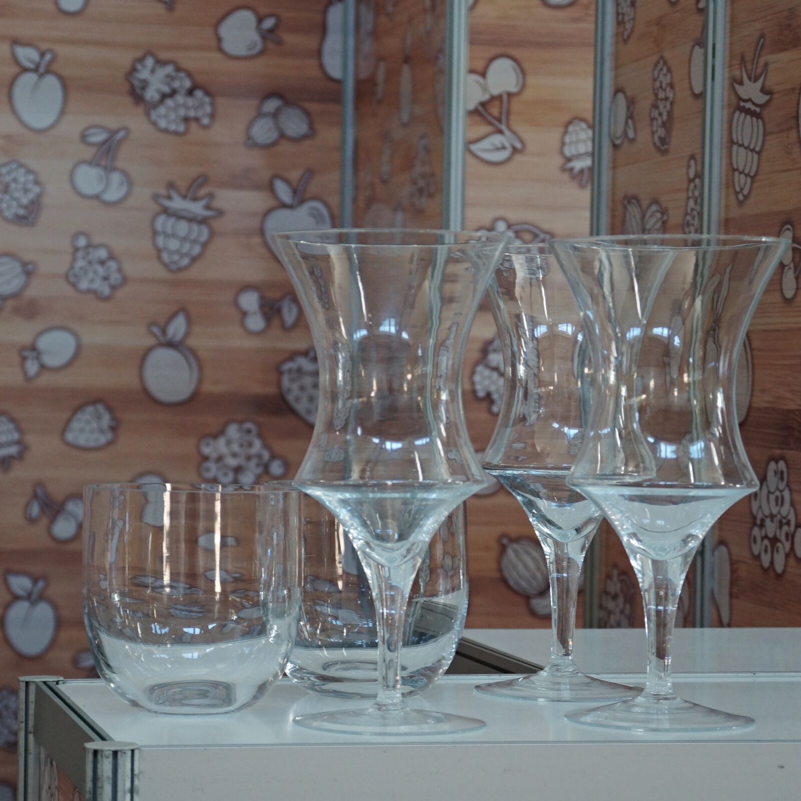 Sony SLT-A65 (SLT-A65V) sample photo. Glass, giant, set photography