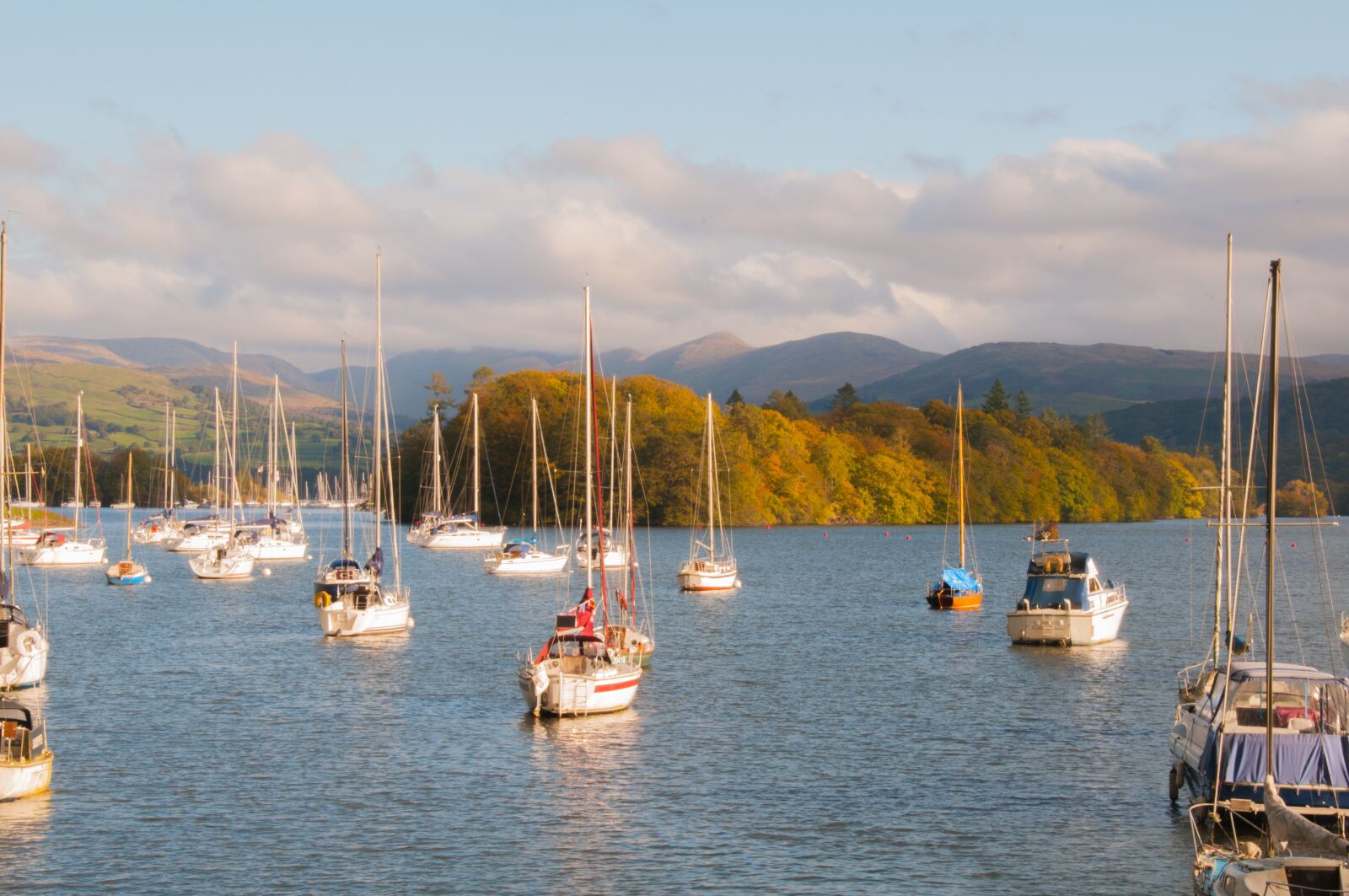 Nikon D300 sample photo. Lake, water, boats photography
