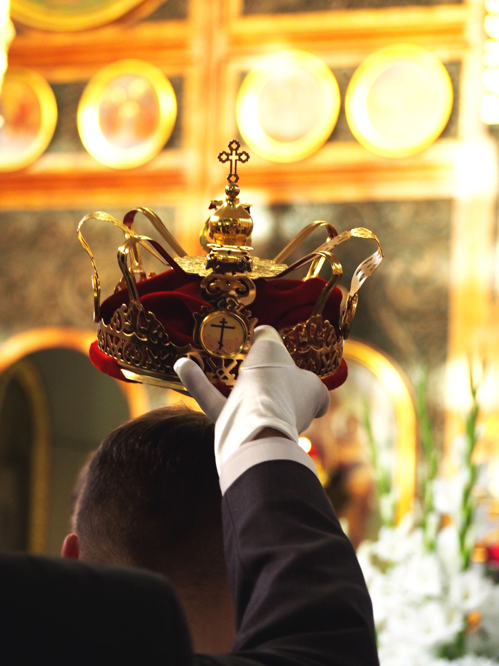 Olympus PEN E-PL5 sample photo. Crown, orthodox, tradition, wedding photography