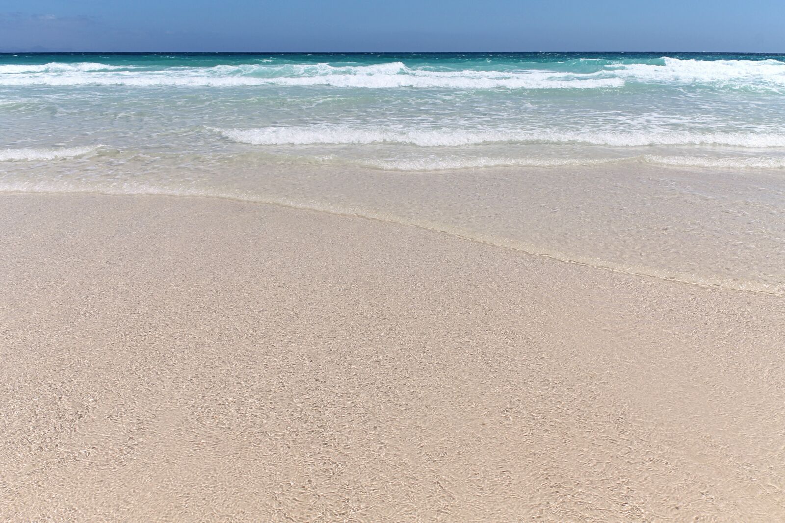 Canon EOS 1100D (EOS Rebel T3 / EOS Kiss X50) sample photo. Fuerteventura, beach, vacations photography