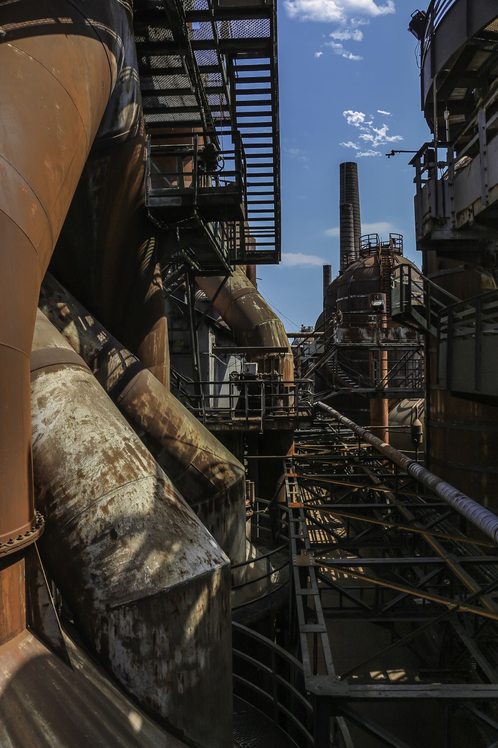 Canon EOS 700D (EOS Rebel T5i / EOS Kiss X7i) sample photo. Industry, steel, pollution photography