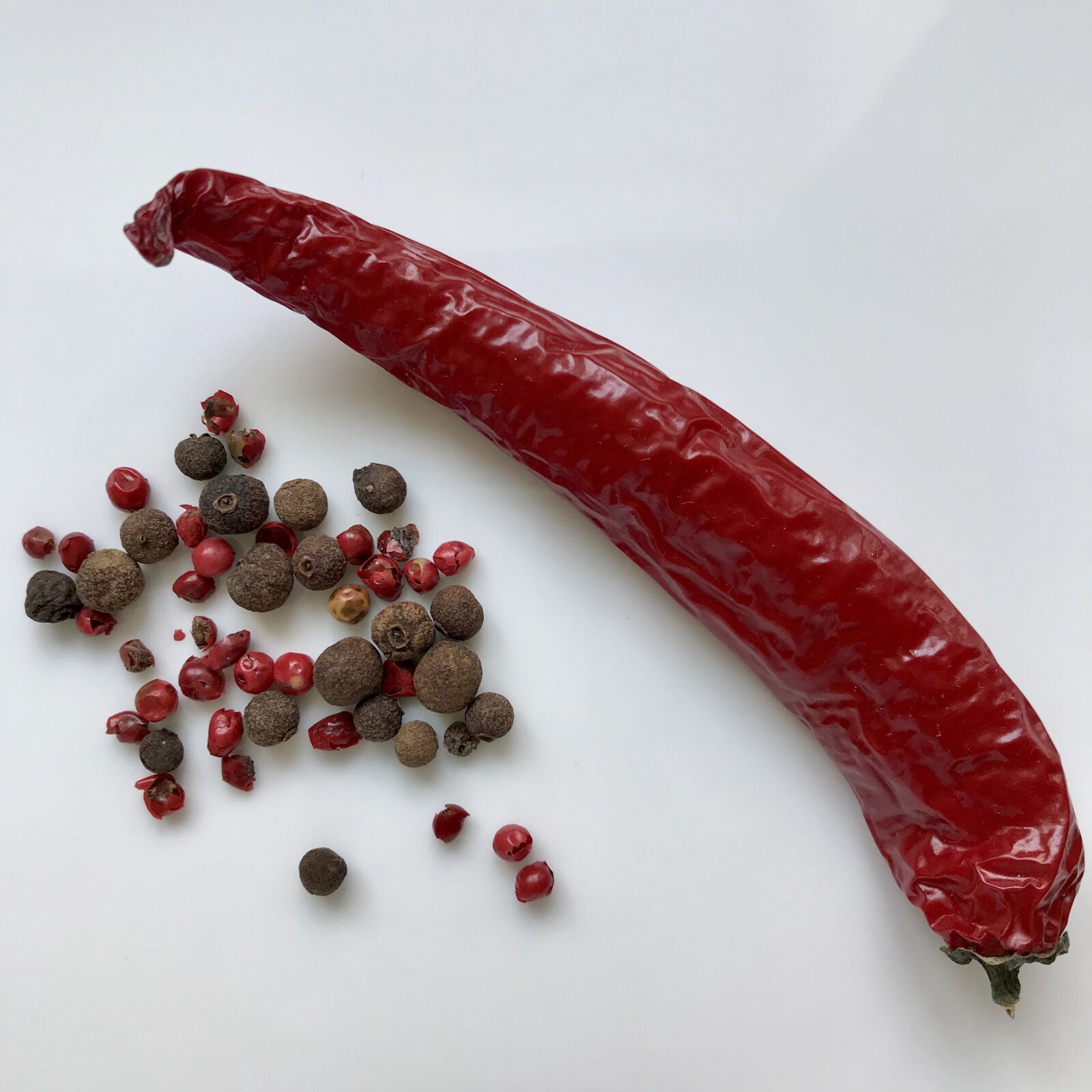 iPhone 7 back camera 3.99mm f/1.8 sample photo. Red pepper, bell pepper photography