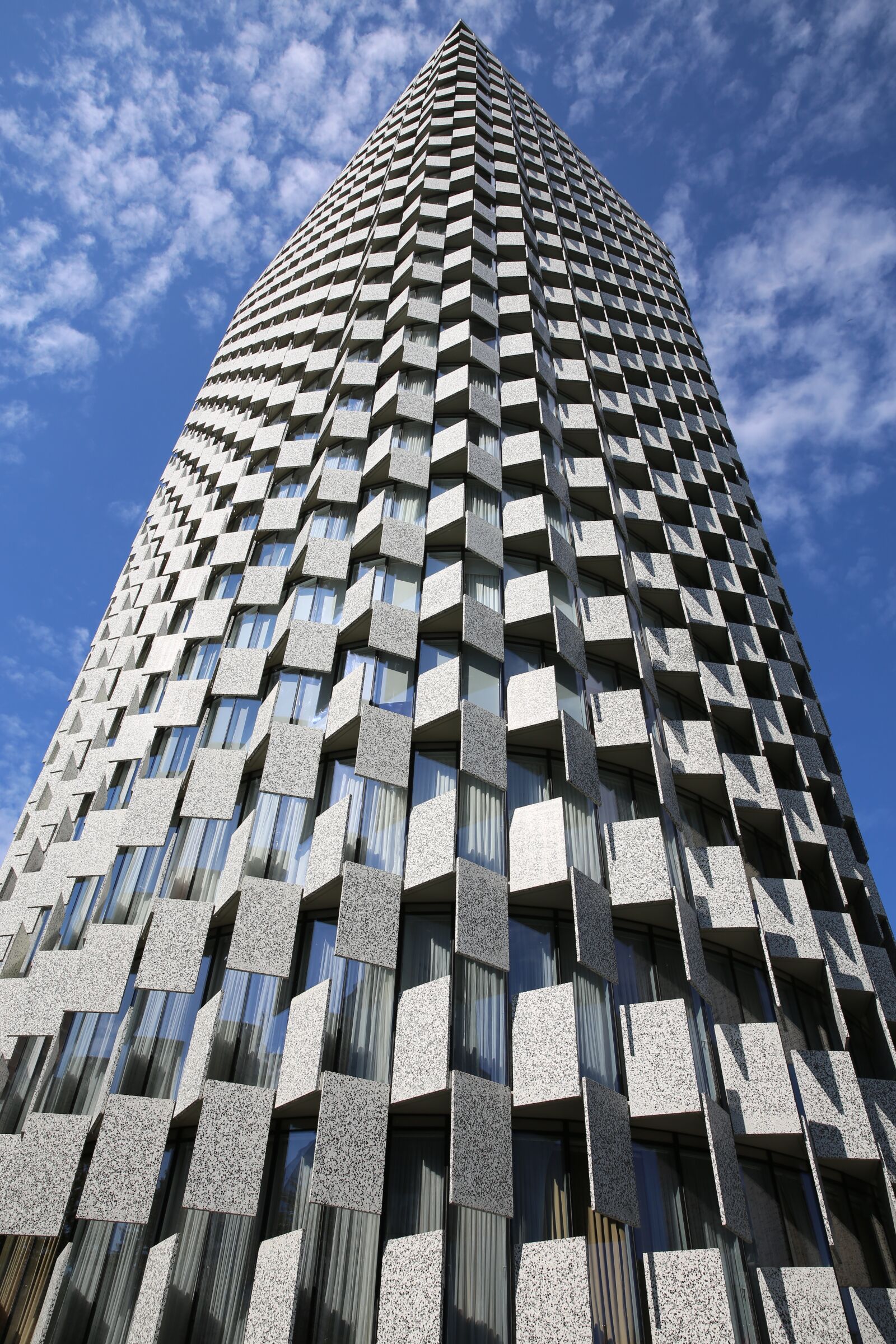 Canon EF 24-70mm F2.8L II USM sample photo. Architecture, building, hotel plaza photography