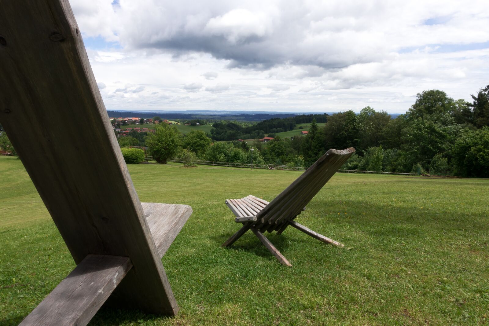 Sony Cyber-shot DSC-RX100 III sample photo. Chair, view, wood photography
