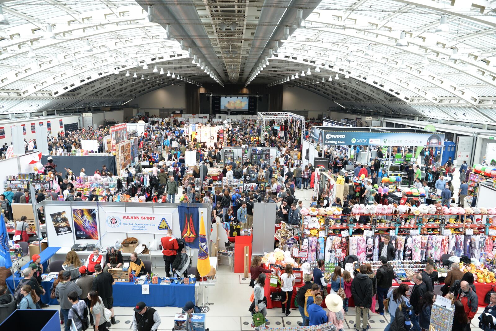 Nikon D610 sample photo. Comic con, convention, centre photography