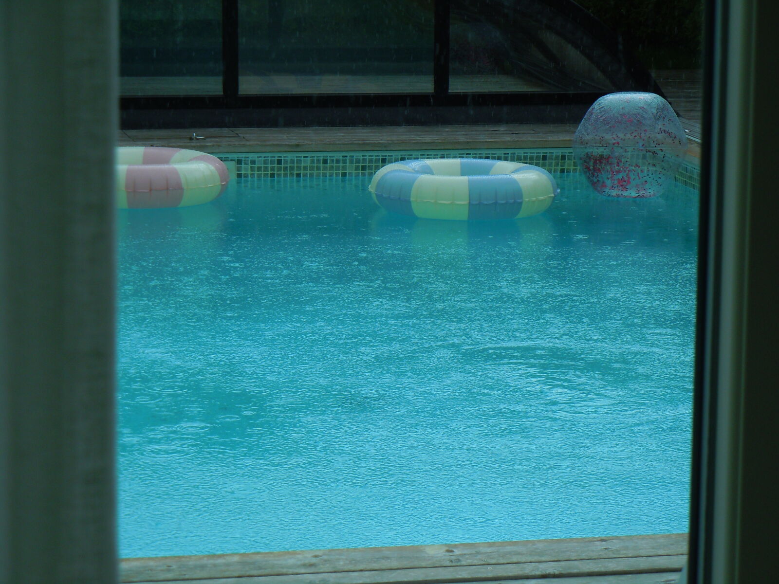 Nikon Coolpix S8000 sample photo