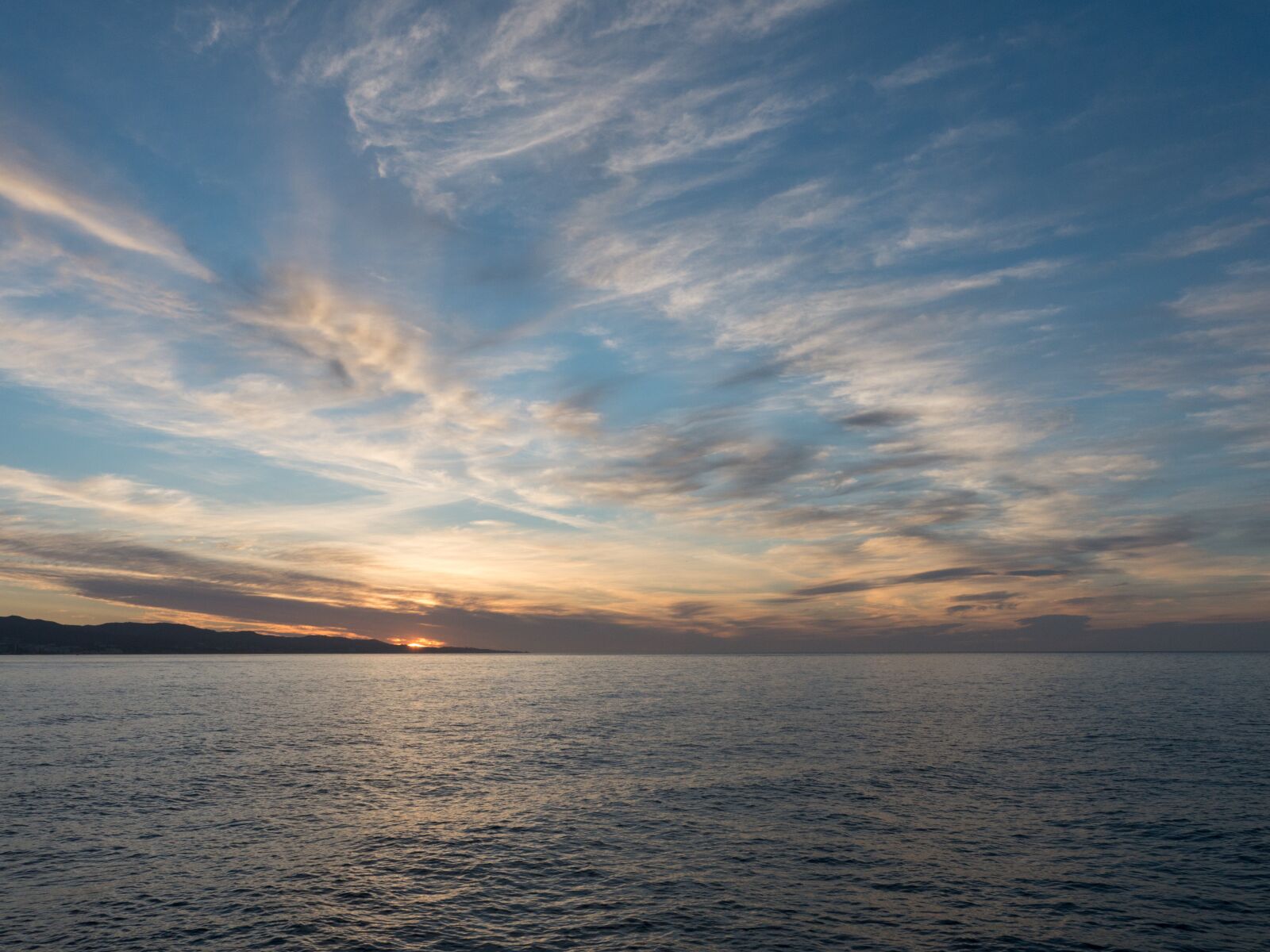 Panasonic Lumix G X Vario 12-35mm F2.8 ASPH Power OIS sample photo. Sunset, sky, clouds photography