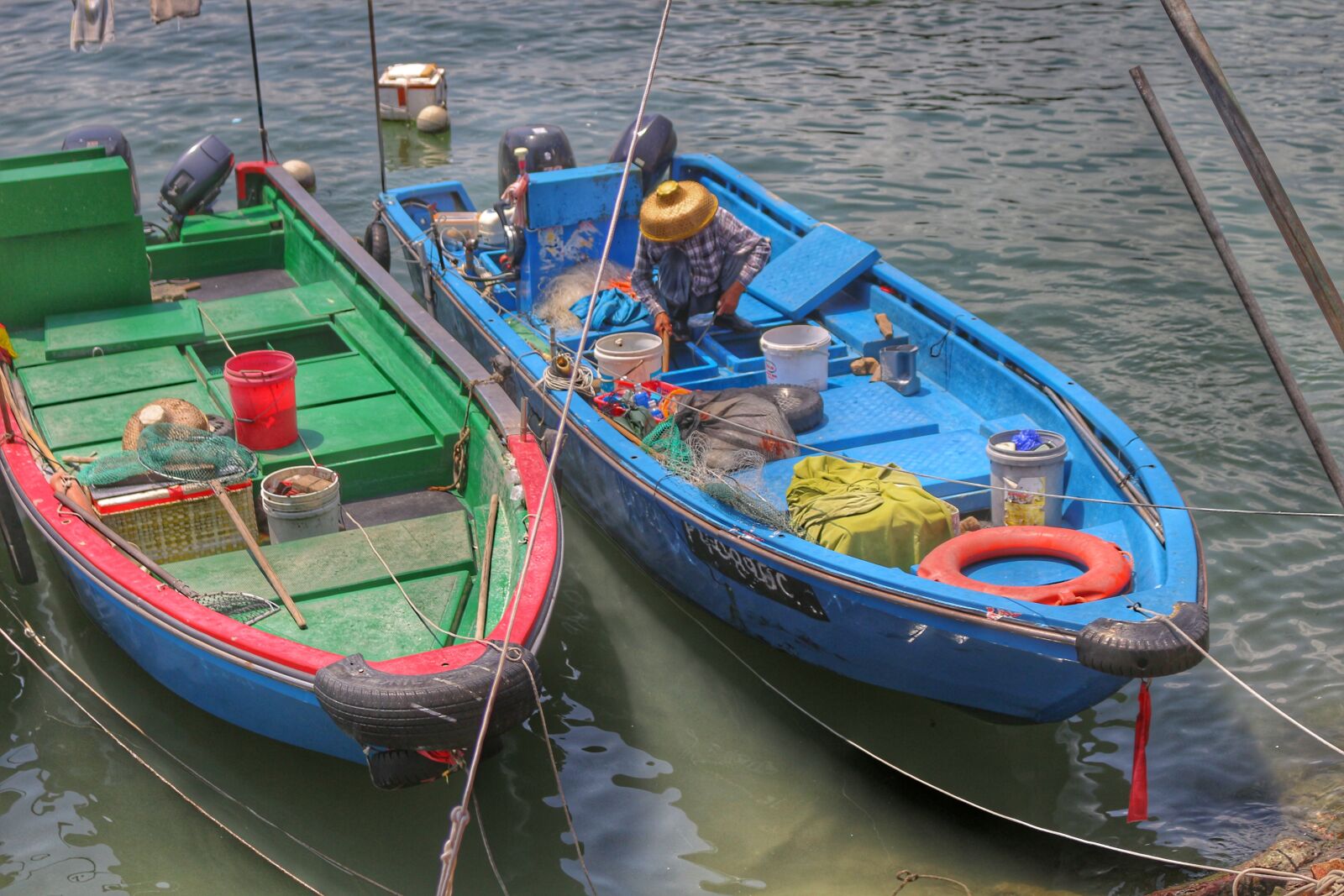 Canon EOS 700D (EOS Rebel T5i / EOS Kiss X7i) sample photo. Hong kong, long island photography
