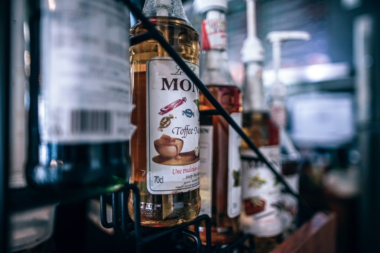 Sony a7 II sample photo. Amber, bottle, business photography