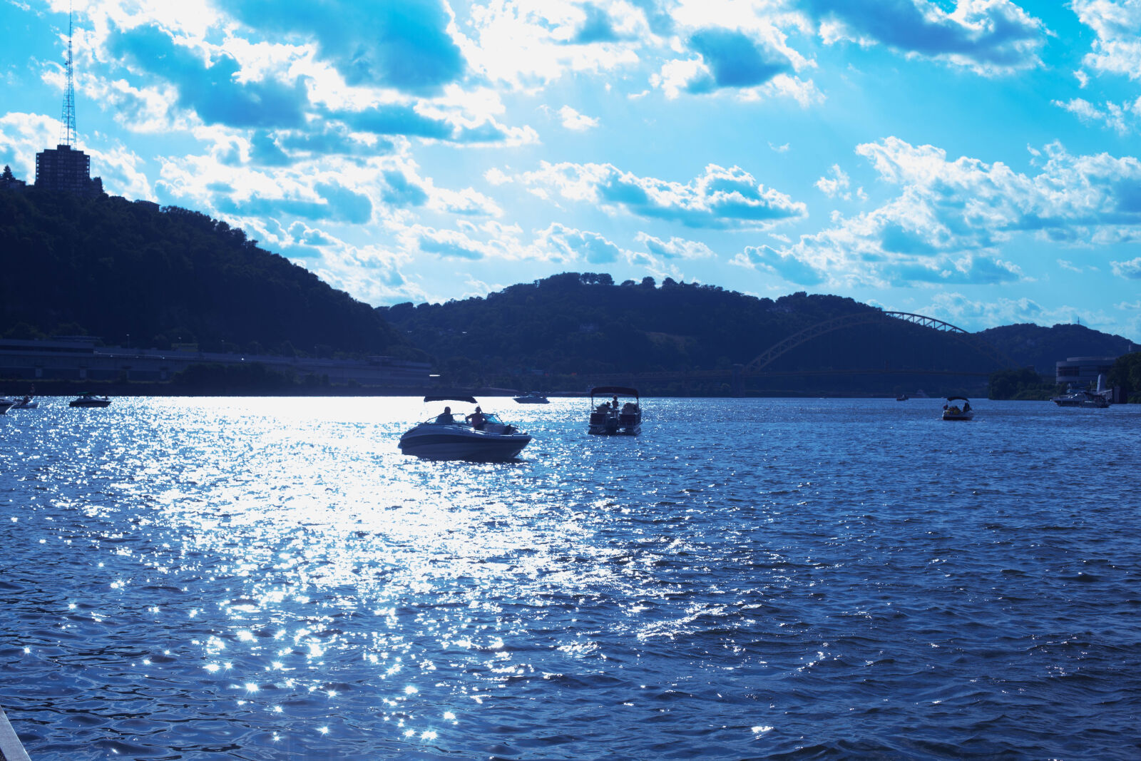 Canon EOS 5D Mark II sample photo. Boats, nicolas, desarno, river photography