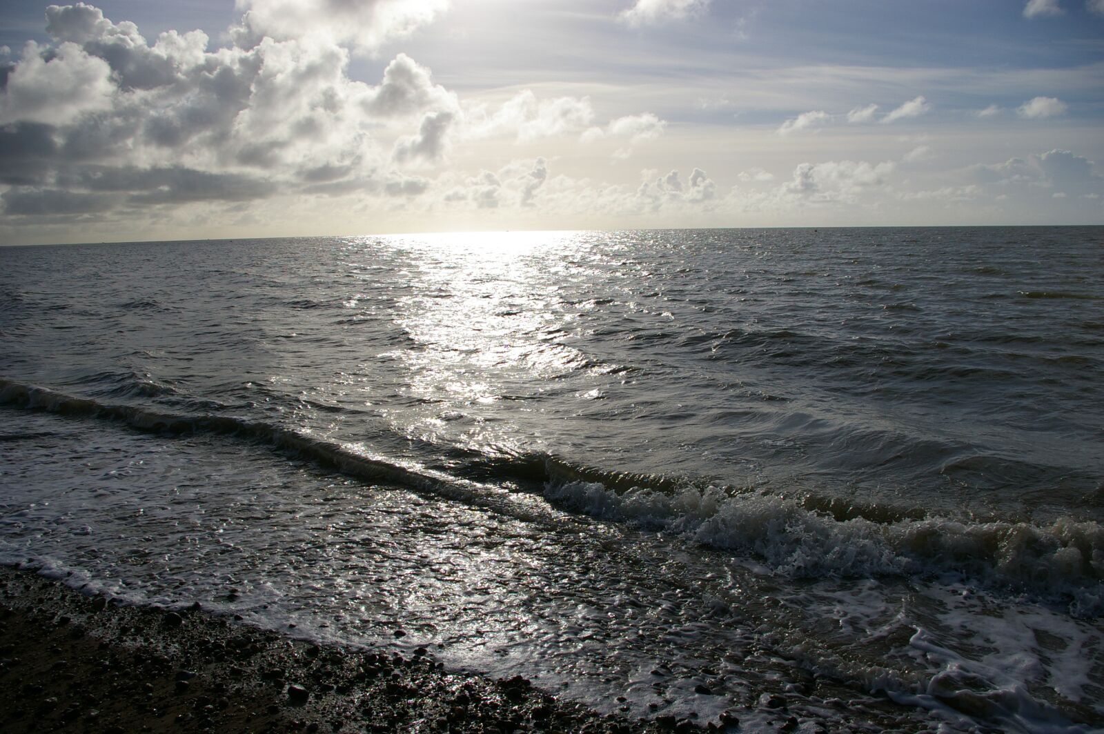 Pentax K100D sample photo. Sea, sunlight, ocean photography
