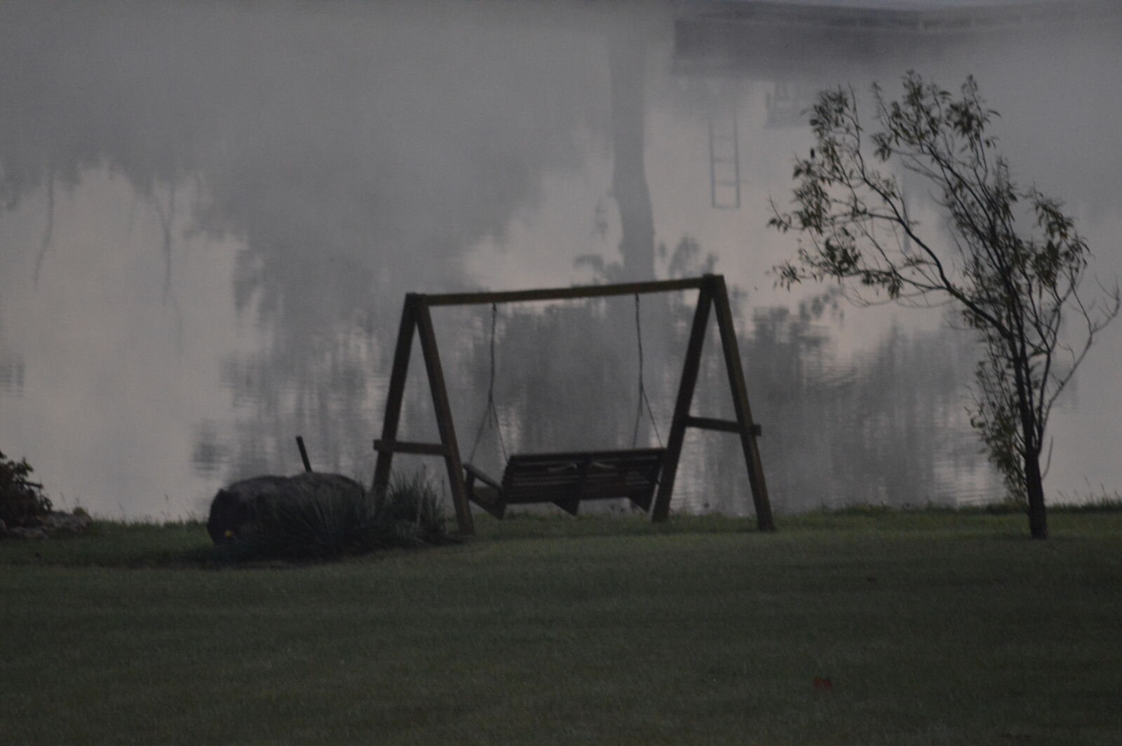 Nikon D3200 sample photo. Foggy, lake, swing photography
