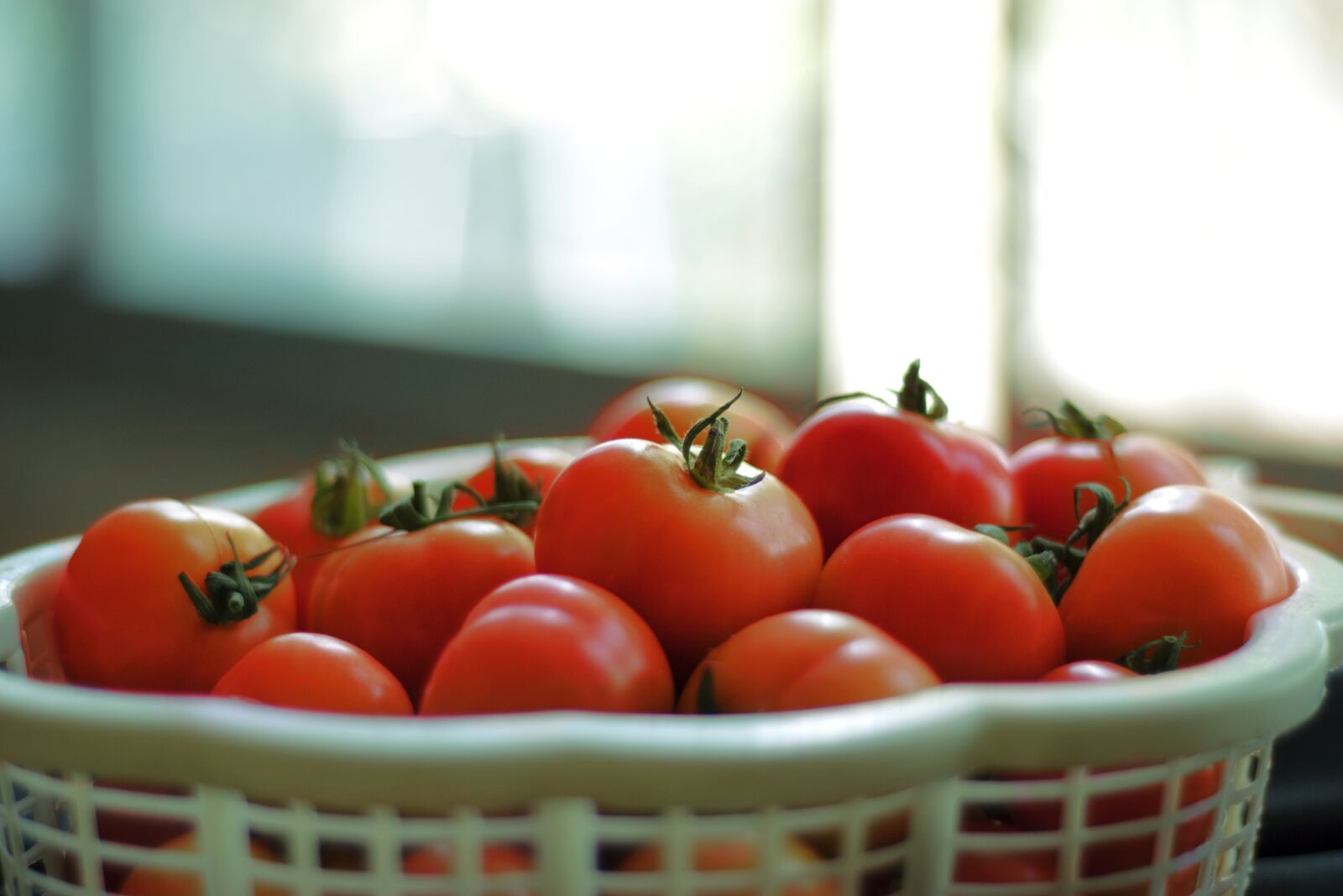 Nikon D60 sample photo. Tomatoes, fruit, red photography
