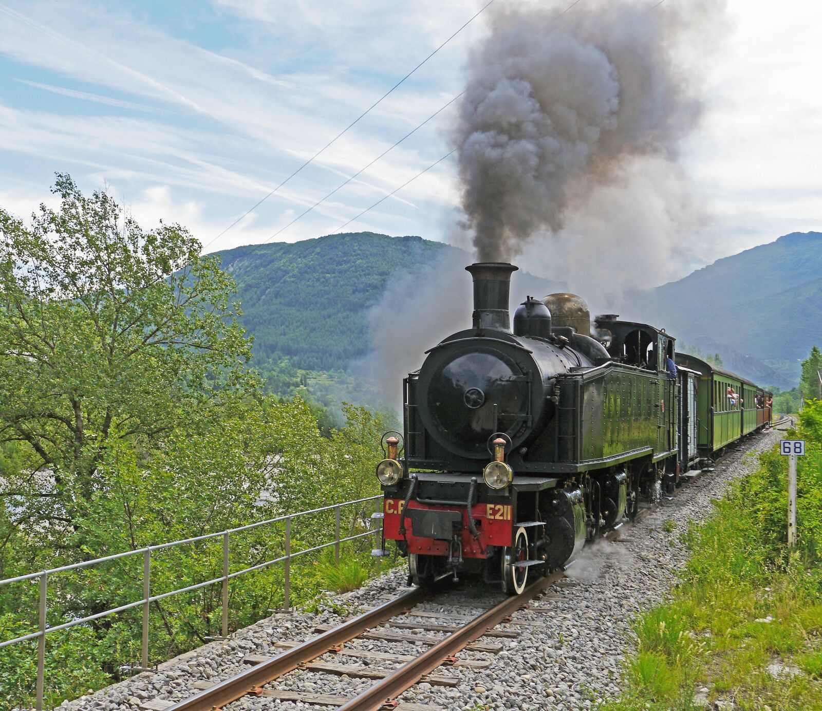 Panasonic Lumix DMC-GH3 sample photo. Steam locomotive, narrow gauge photography