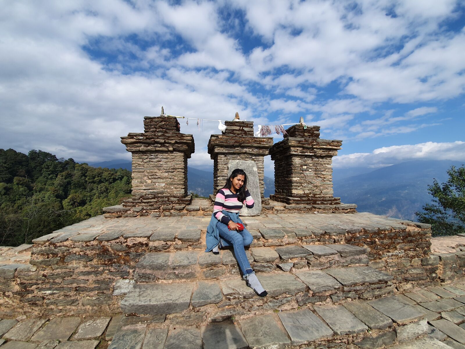 Samsung Galaxy S10 sample photo. Pelling, sikkim, rabdentse ruins photography