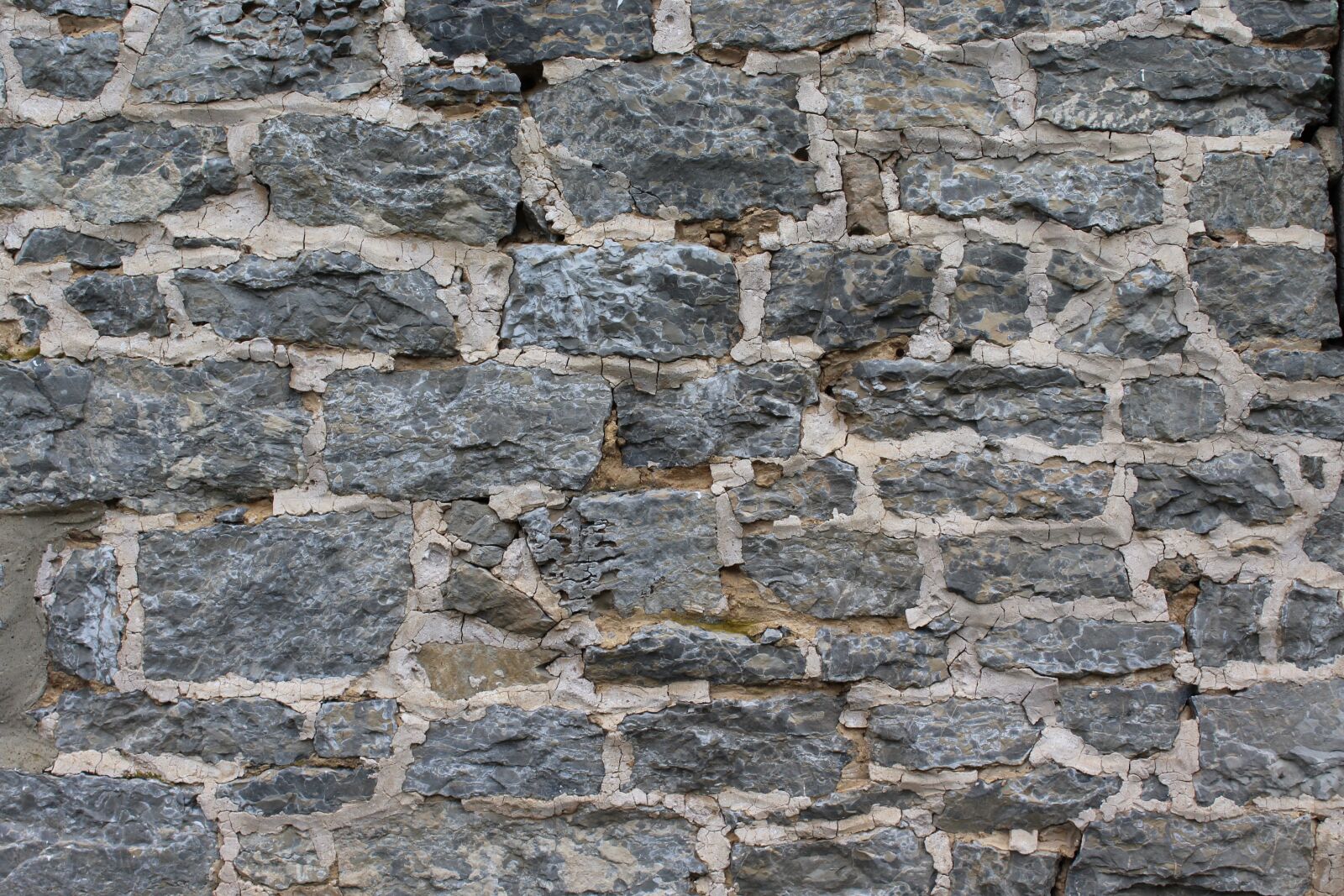 Canon EOS 1200D (EOS Rebel T5 / EOS Kiss X70 / EOS Hi) sample photo. Stone, building, wall photography