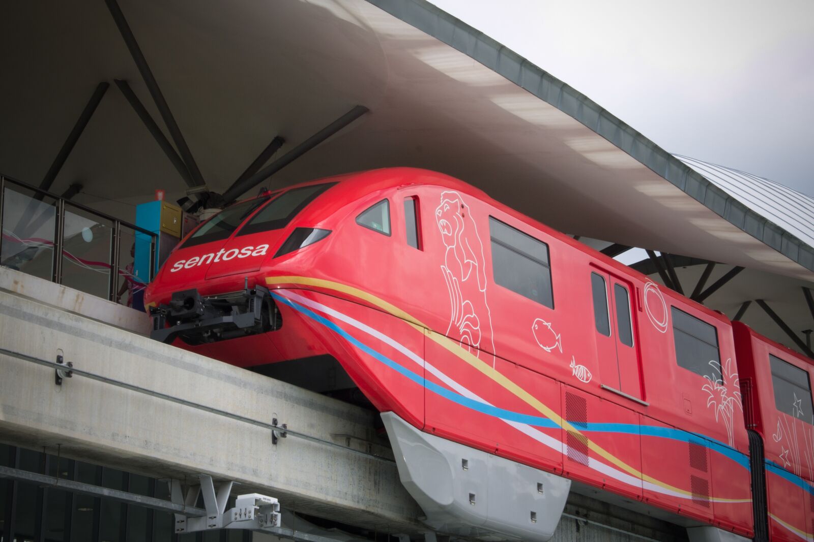 Canon EOS 1100D (EOS Rebel T3 / EOS Kiss X50) sample photo. Monorail, singapore, rail photography