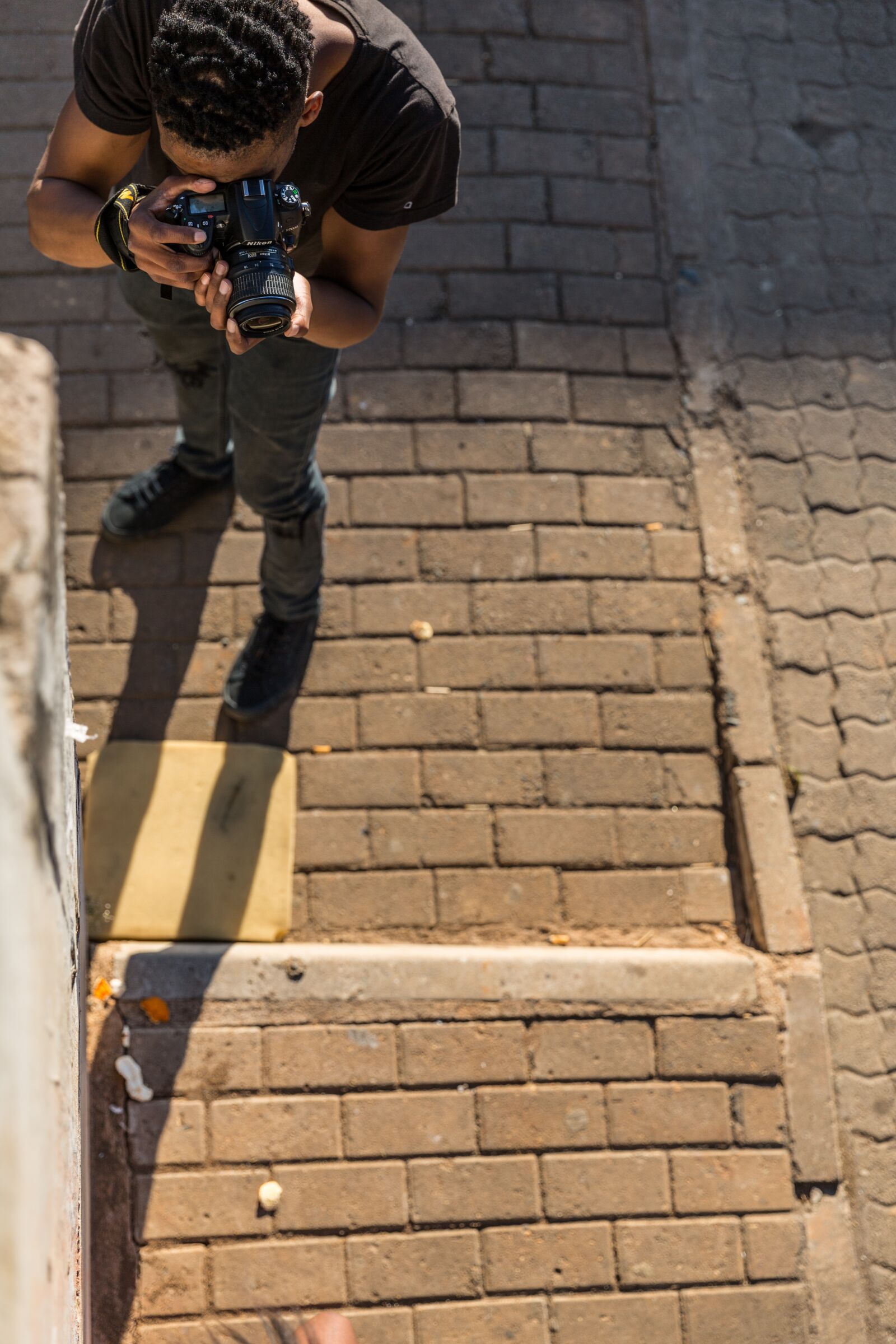 Canon EF 24-70mm F2.8L II USM sample photo. Paving, photographer, black photography