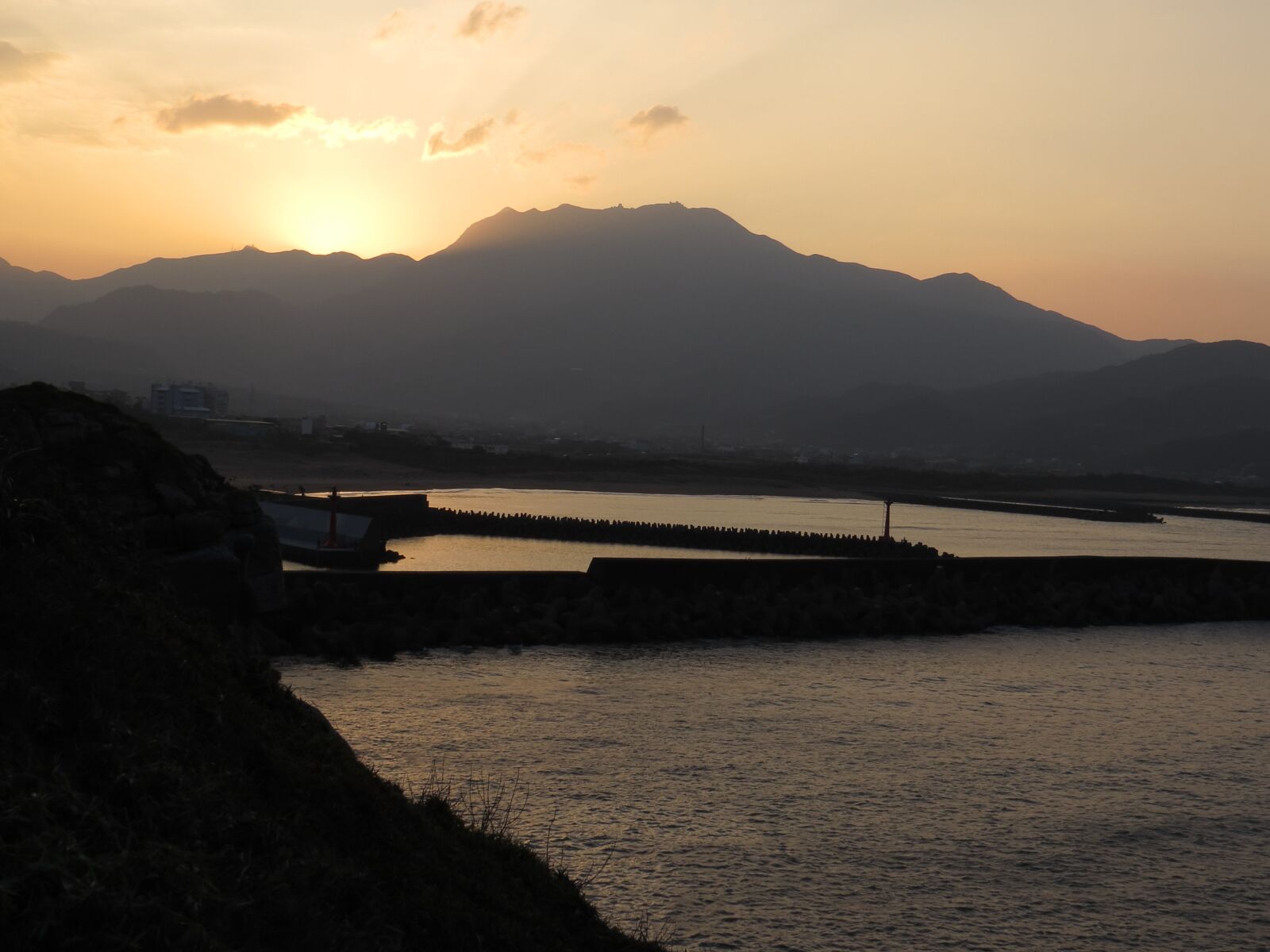 Canon PowerShot SX50 HS sample photo. The sea, landscape, sunset photography
