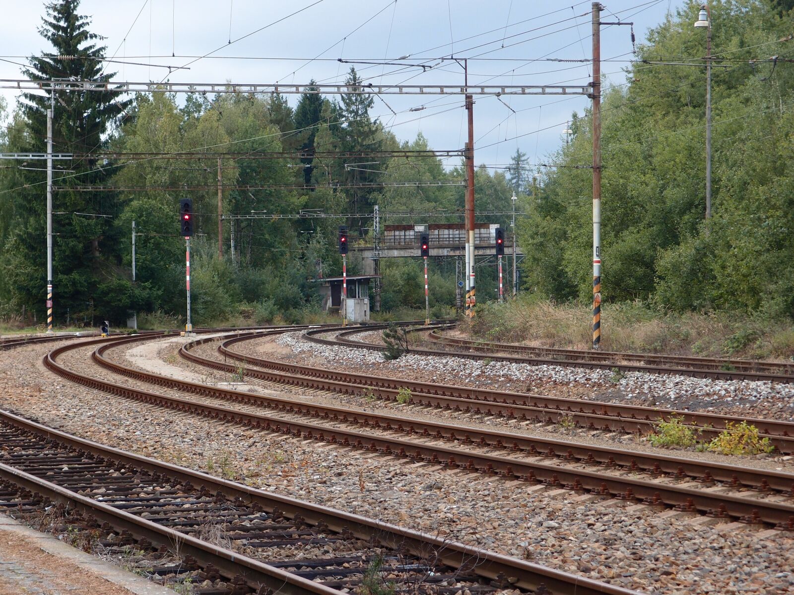 Olympus XZ-1 sample photo. Track, turn, railway photography