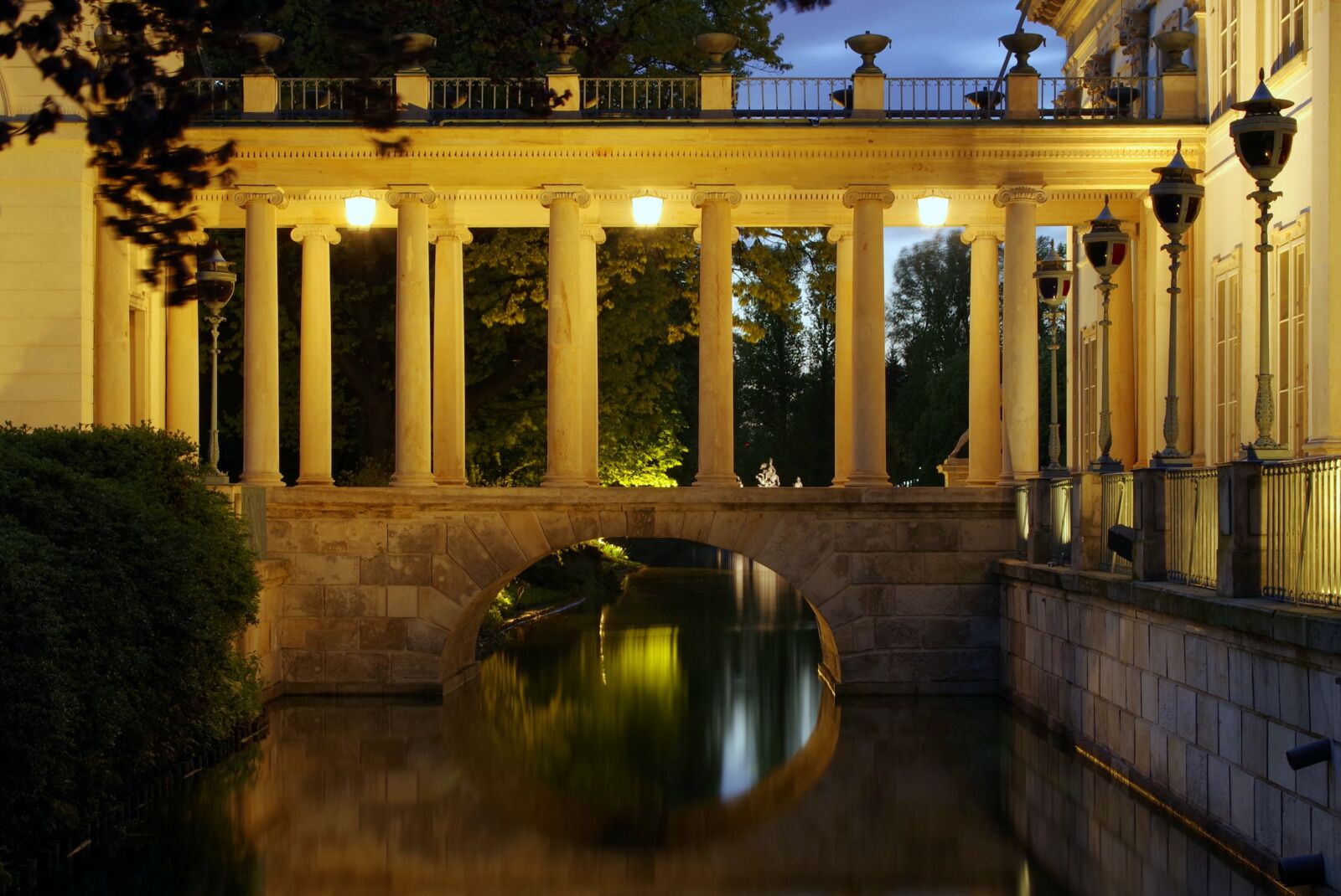 Pentax K-S2 sample photo. Bathrooms, royal, warsaw photography
