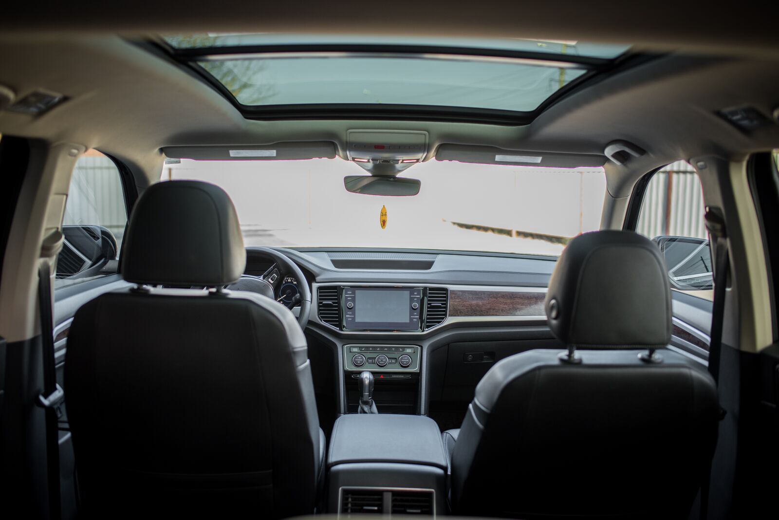 Nikon D750 sample photo. Auto, panorama, salon photography