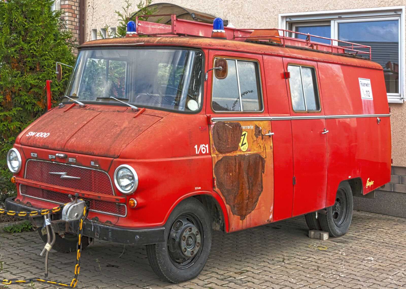 Panasonic Lumix DMC-FZ1000 sample photo. Oldtimer, firefighter oldtimer, opel photography