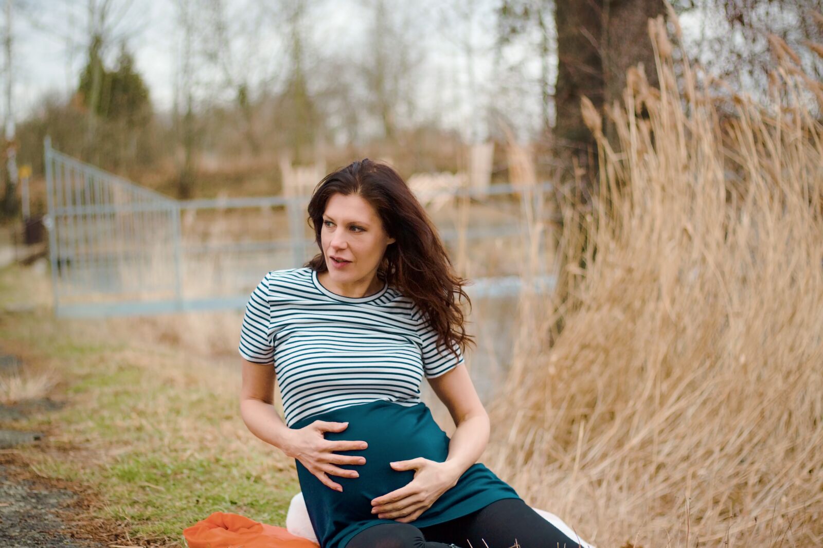 Canon EOS 700D (EOS Rebel T5i / EOS Kiss X7i) sample photo. Pregnant, woman, pregnancy photography