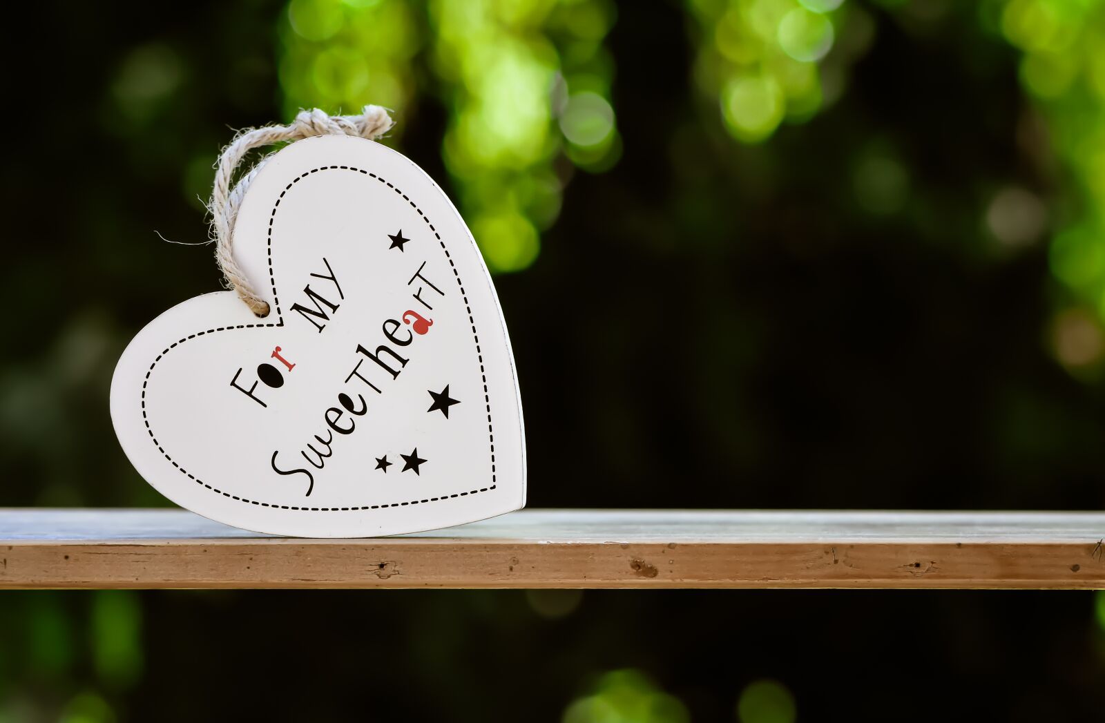 Nikon D7200 sample photo. Love, heart, romantic photography