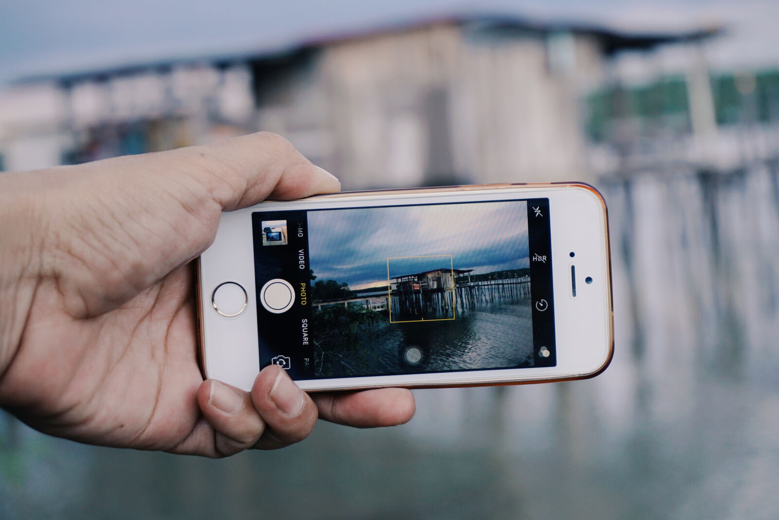 Sony E 16-50mm F3.5-5.6 PZ OSS sample photo. Iphone, 5s, landscape, selfie photography