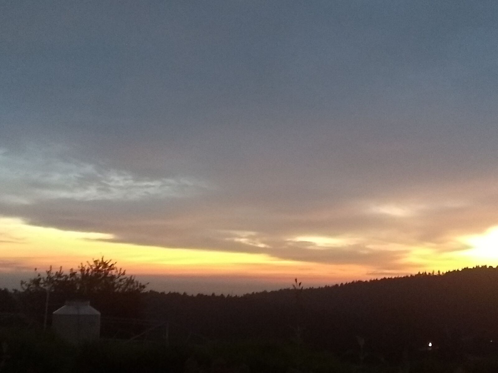 Motorola Moto G (5th Gen) sample photo. Sunset, horizon, sky photography