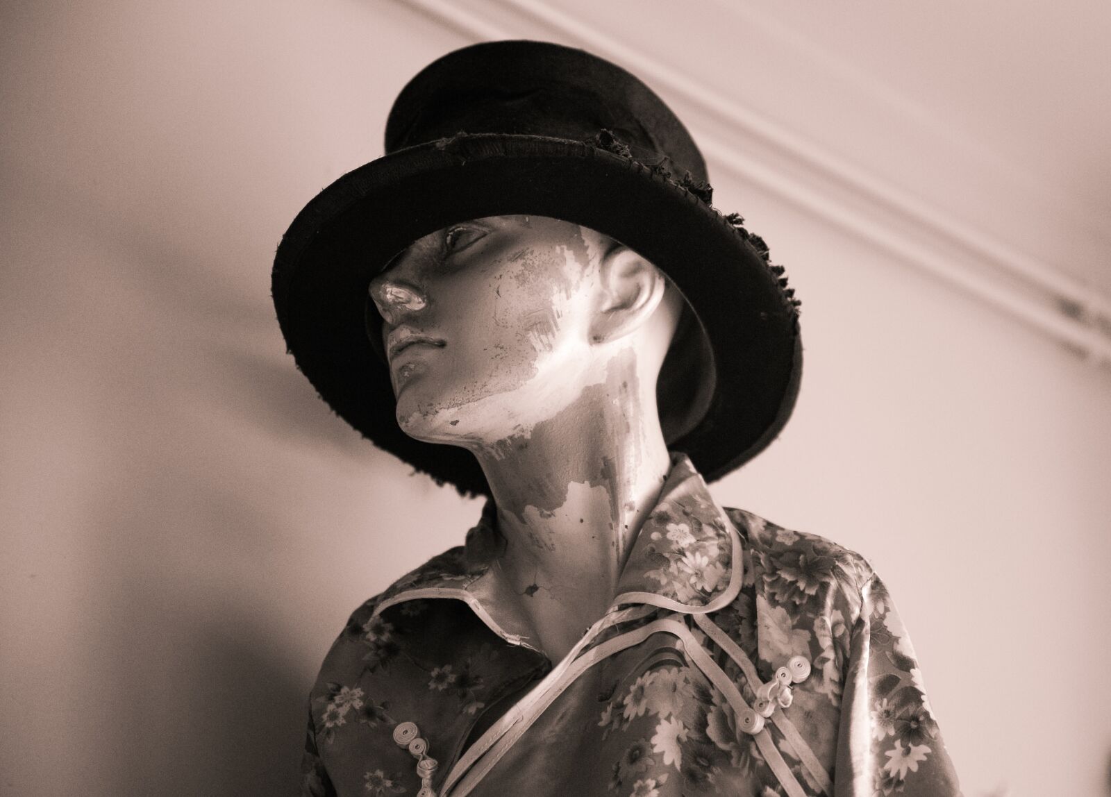 Canon EOS 6D sample photo. Mannequin, profile, woman photography