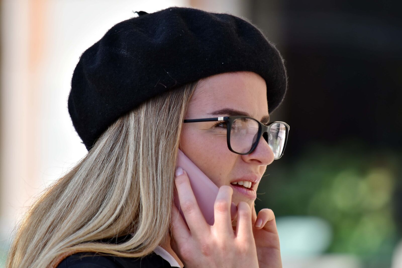 Nikon D5500 sample photo. Eyeglasses, glamour, gorgeous, mobile photography