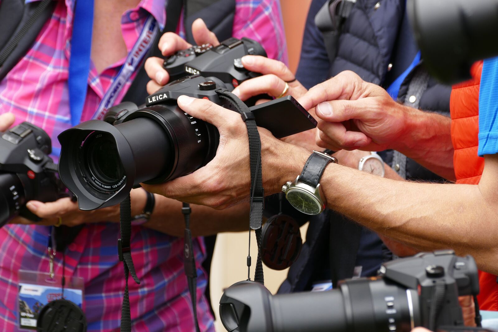 Leica V-Lux (Typ 114) sample photo. Camera, photo camera, photograph photography