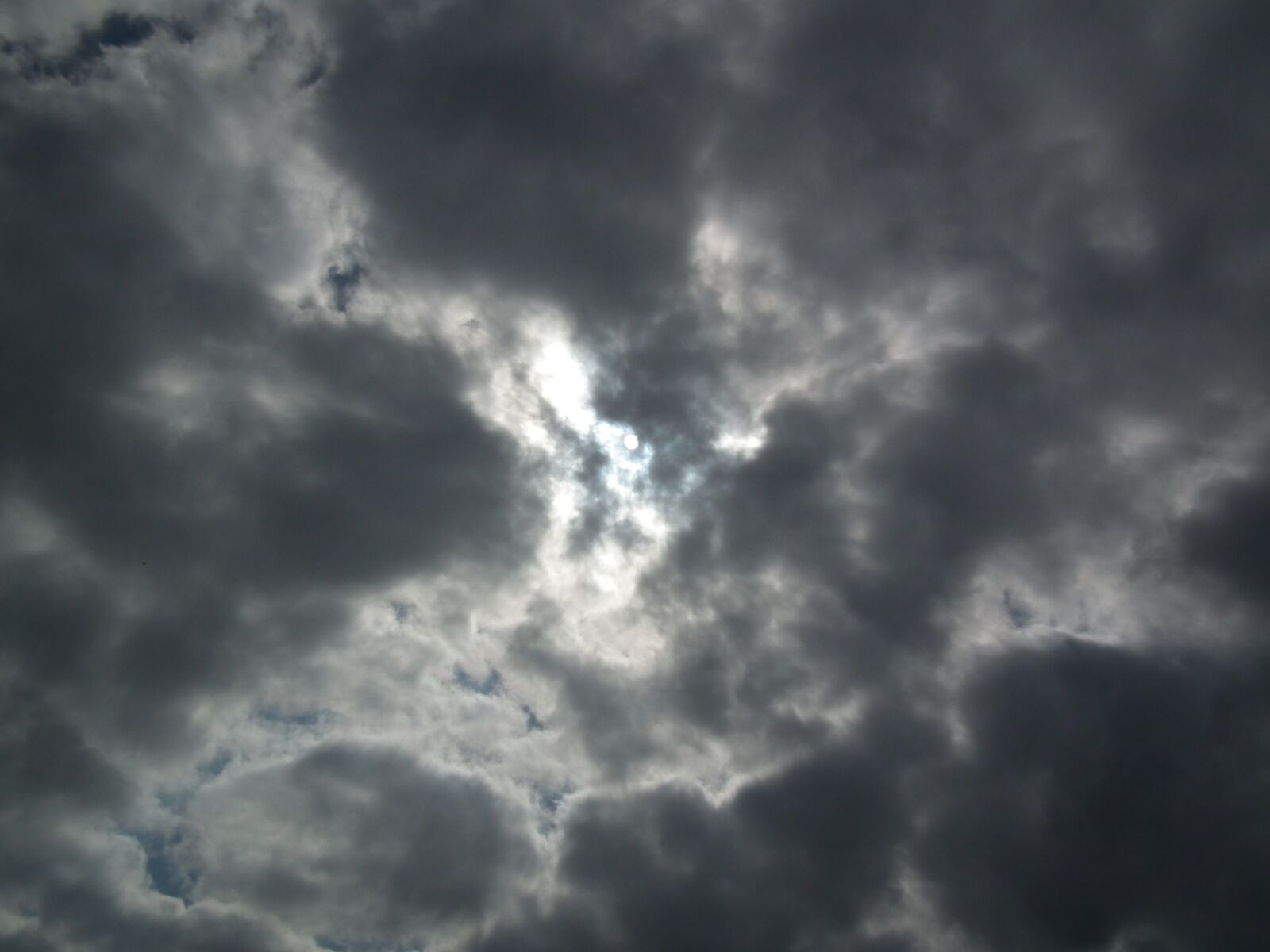 FujiFilm FinePix HS10 (FinePix HS11) sample photo. Clouds, sky, thunderstorm photography