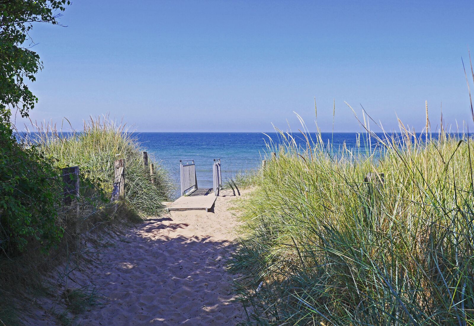 Panasonic Lumix DMC-GH3 sample photo. Baltic sea, r gen photography