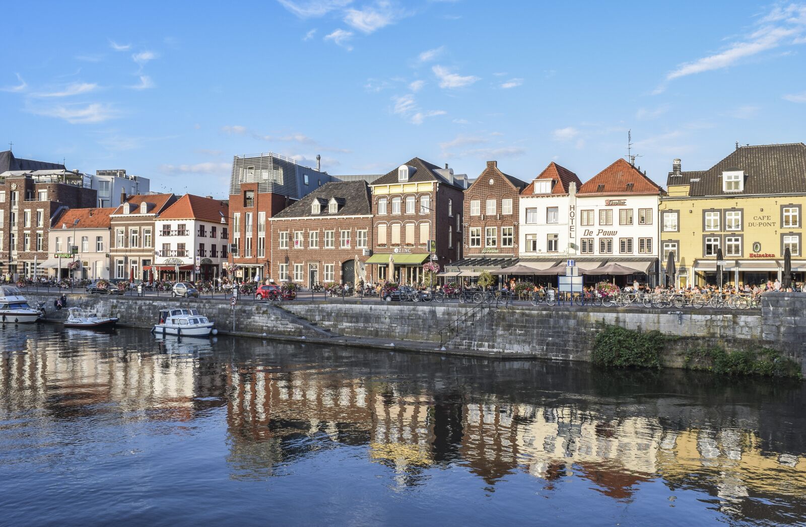 Nikon D3300 sample photo. City, river, building photography