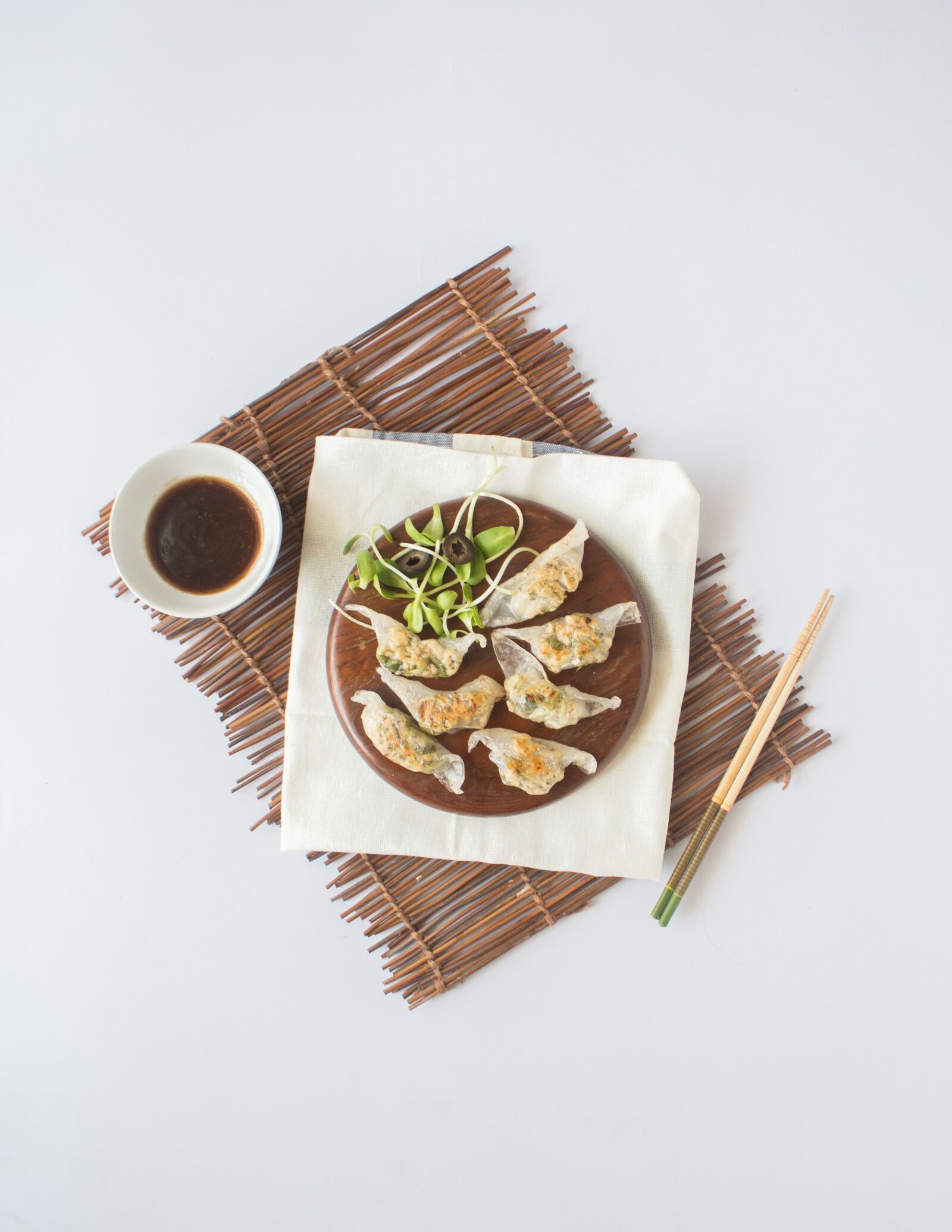 Canon EOS 700D (EOS Rebel T5i / EOS Kiss X7i) sample photo. Asian, dish, dumpling photography