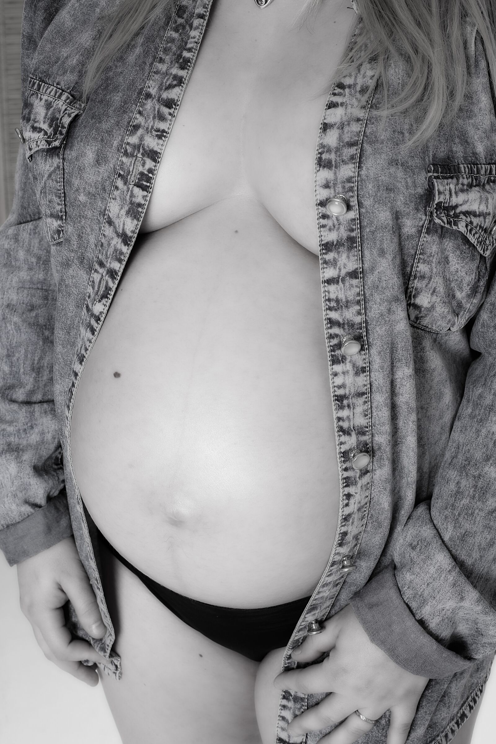 Canon EOS 5D Mark III sample photo. Pregnancy, speaker, woman photography