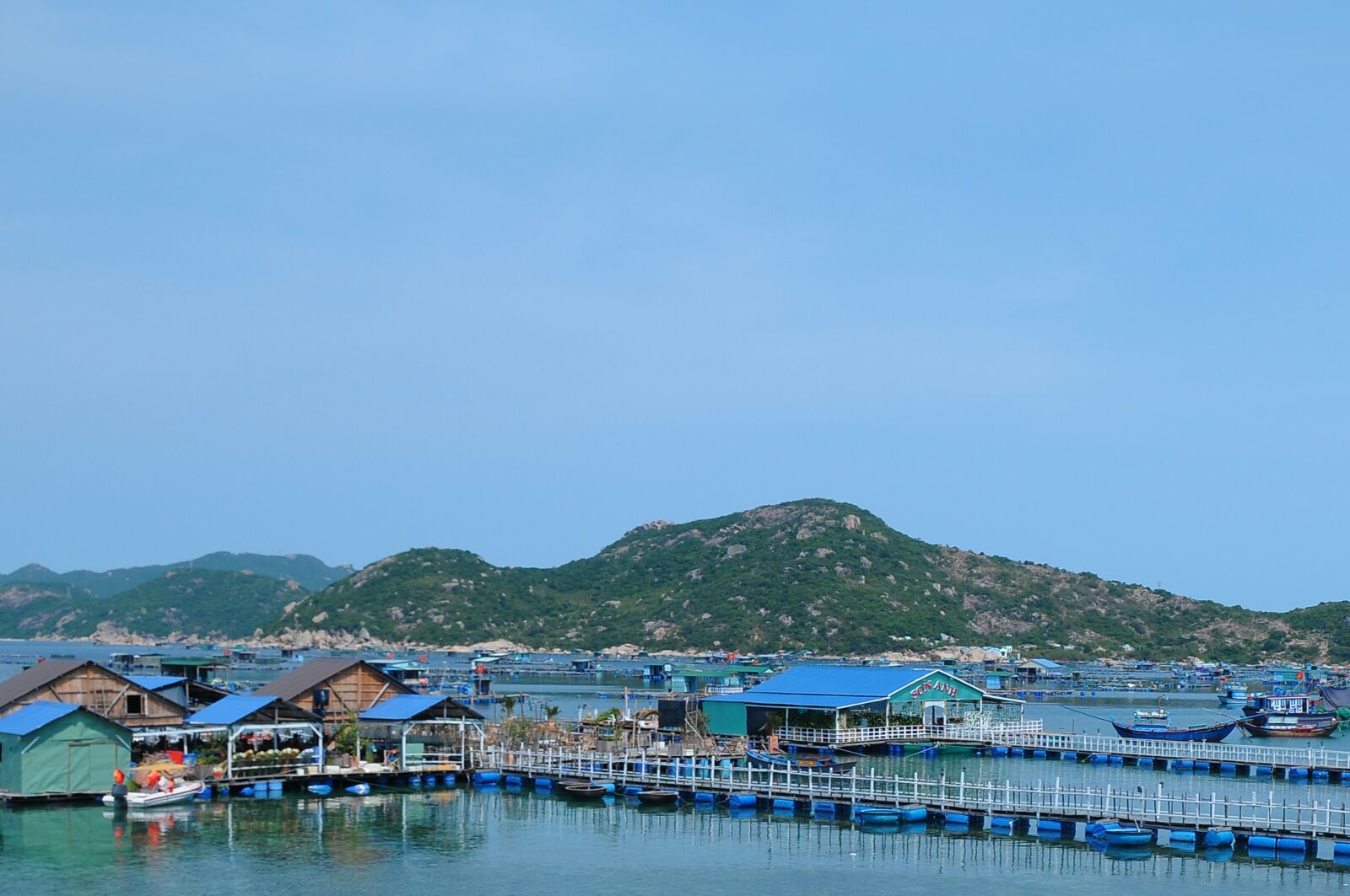 Nikon D300 sample photo. Scene beautiful, natural, write photography